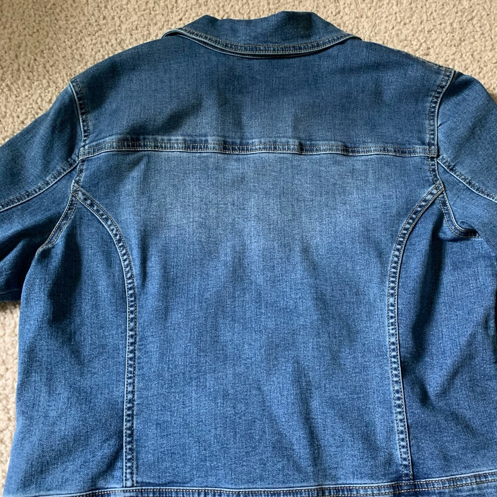 NEW Joseph Ribka Embroidered Jean Jacket - Picture 6 of 9